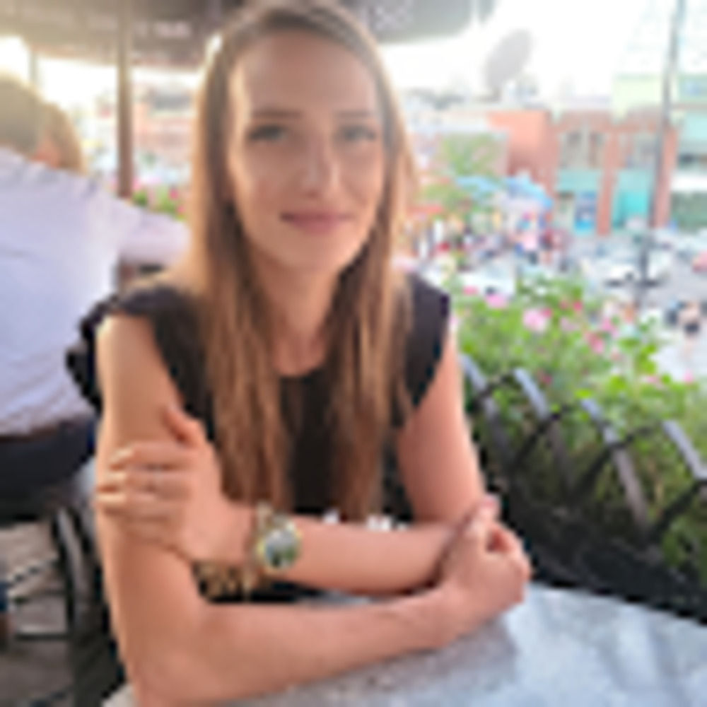 Meet your Posher, Nika